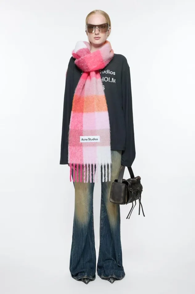 Acne Studios Mohair Checked Scarf Pinkfuchsiawhite Women Scarves Acne Studios Mohair Checked Scarf Pinkfuchsiawhite Women Scarves