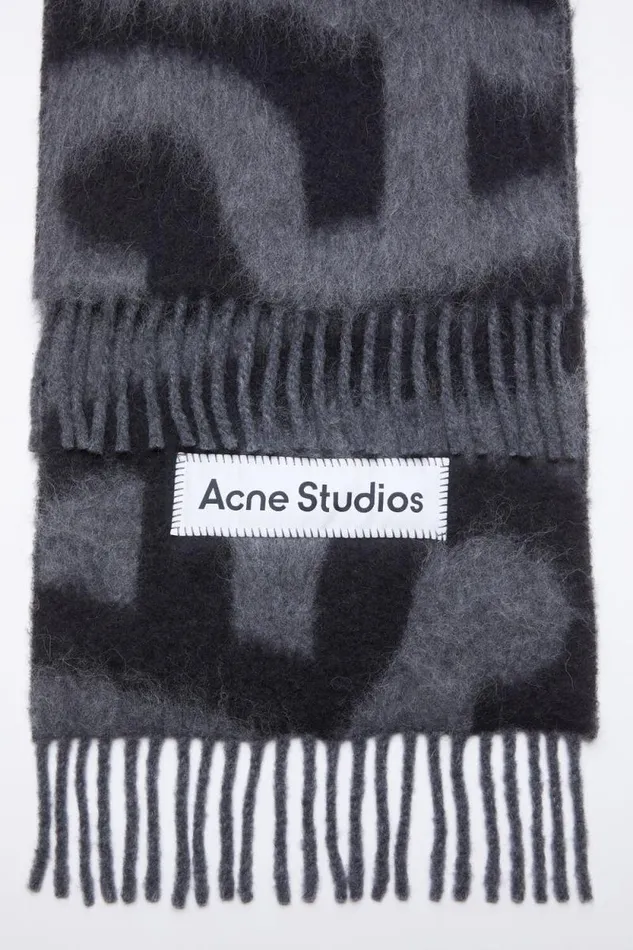Acne Studios Scarf Wool Alpaca Logo Blackgrey Women Scarves Acne Studios Scarf Wool Alpaca Logo Blackgrey Women Scarves