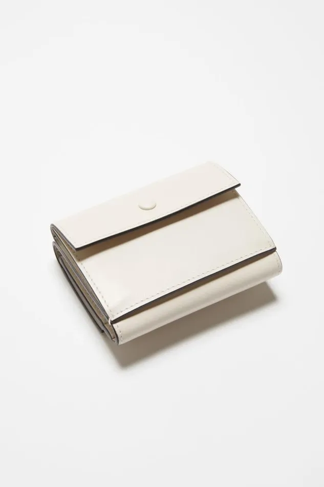 Acne Studios Trifold Leather Wallet Whiteblack Men Small Leather Goods Acne Studios Trifold Leather Wallet Whiteblack Men Small Leather Goods
