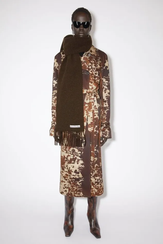 Acne Studios Wool Fringe Scarf Chocolate Brown Women Scarves Acne Studios Wool Fringe Scarf Chocolate Brown Women Scarves