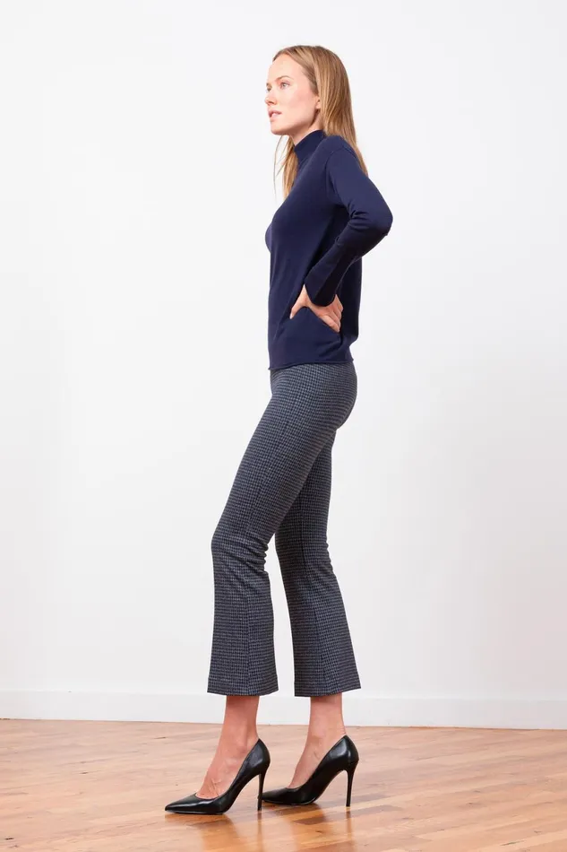 Avenue Montaigne LEO Houndstooth Navy Women Pants Avenue Montaigne LEO Houndstooth Navy Women Pants