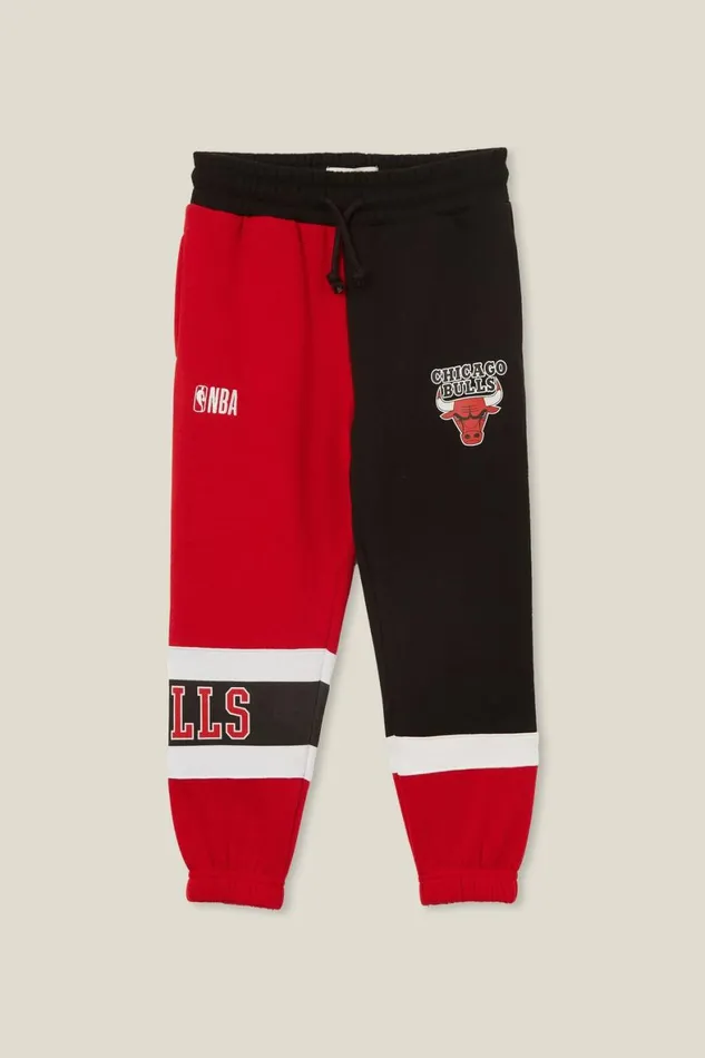 Boys 214 Sweatshirts and Sweatpants Cotton On License Marlo Trackpant Lcn Nba Redchicago Bulls Colour Block