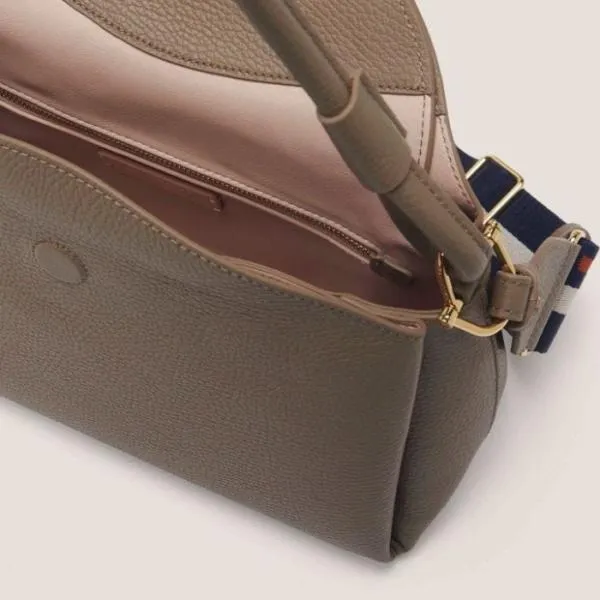 Coccinelle Eclyps Medium Warm Taupe Women Coccinelle Shoulder Bags Coccinelle Eclyps Medium Warm Taupe Women Coccinelle Shoulder Bags