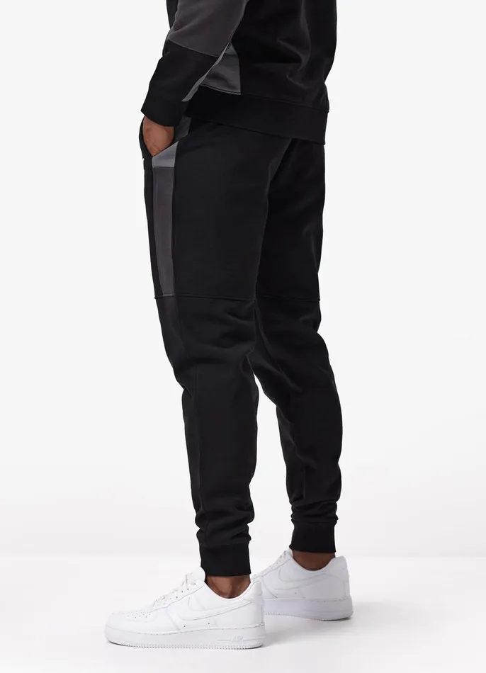 Gym King Tracksuits Men Minefield Crew Tracksuit 8211 Black