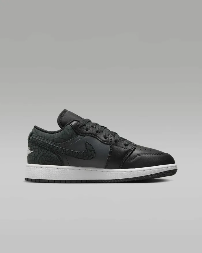 Kids Nike Jordan Air Jordan 1 Low SE Offnoirwhiteblackblack