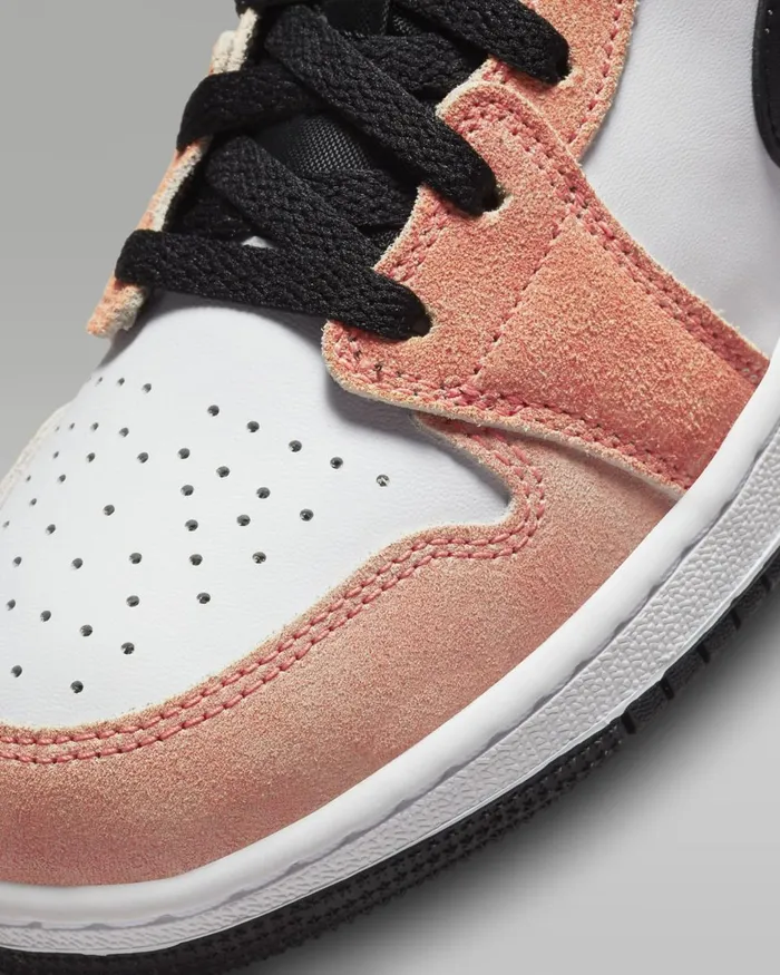 Kids Nike Jordan Air Jordan 1 Mid SE Magic Emberwhiteblacksundial