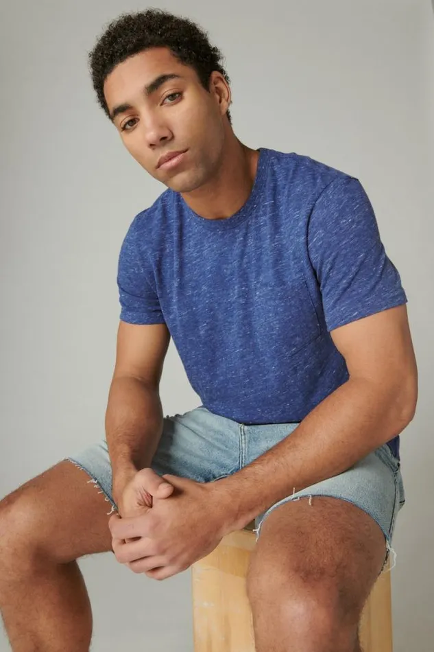 Men Lucky Brand Shirts and Tops Linen Short Sleeve Pocket Crew Neck Tee 40065 Blue Depths