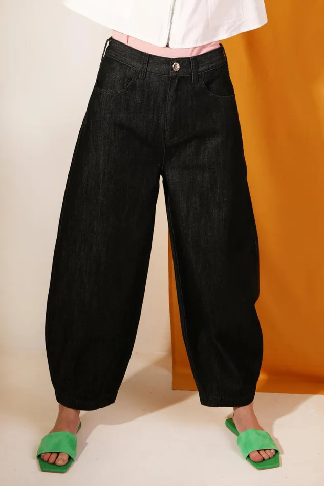 Miguel Jean Black Womens LF Markey Trousers