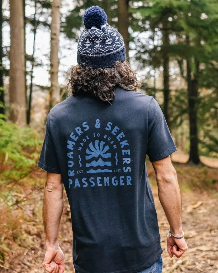 Passenger Clothing Evenfall Recycled Cotton TShirt Deep Navy Men TShirts and Vests