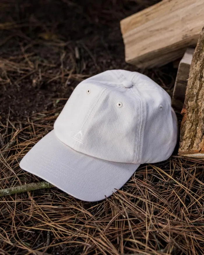 Passenger Clothing Fade Recycled Cotton Low Profile 6 Panel Cap Vintage White WomenMen Caps and Hats