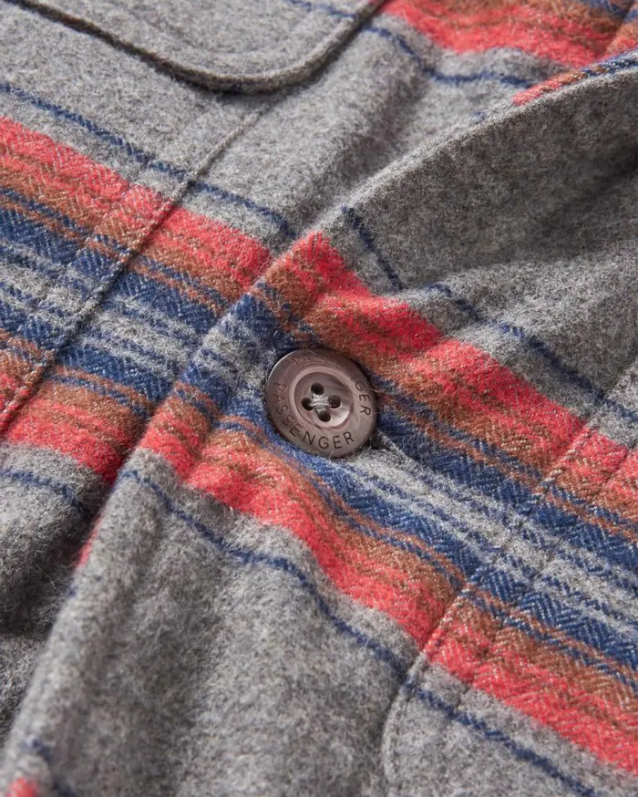 Passenger Clothing Freestyle SherpaLined Overshirt Grey Marl Stripe Men Shirts
