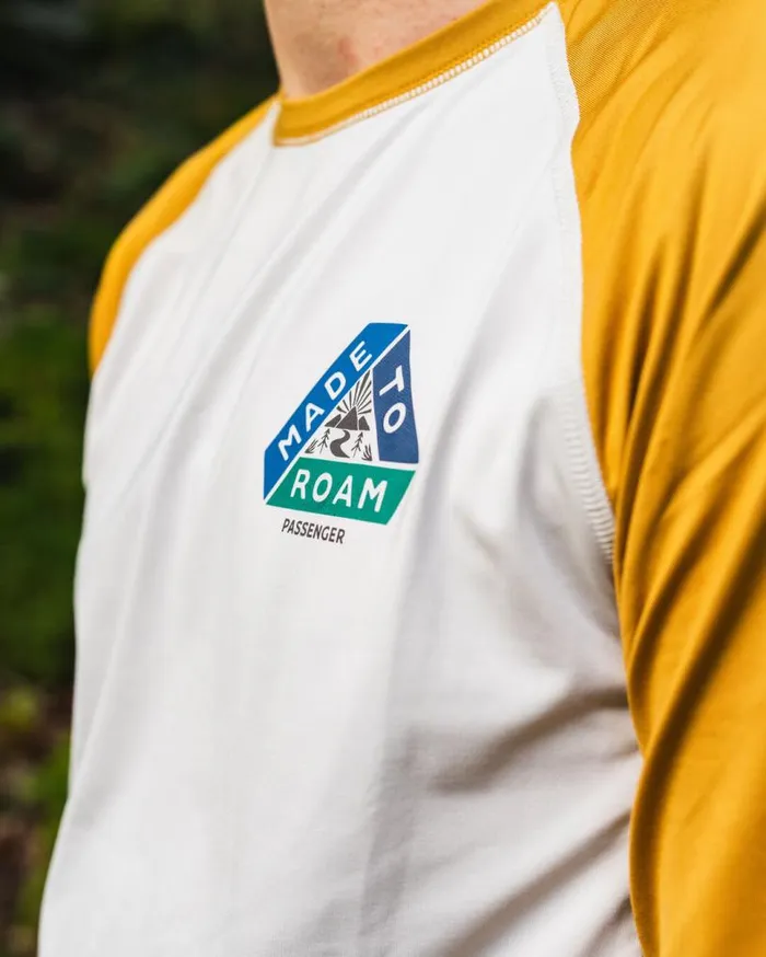 Passenger Clothing Range Recycled Active LS Tshirt Dusty Ochre Vintage White Men Activewear