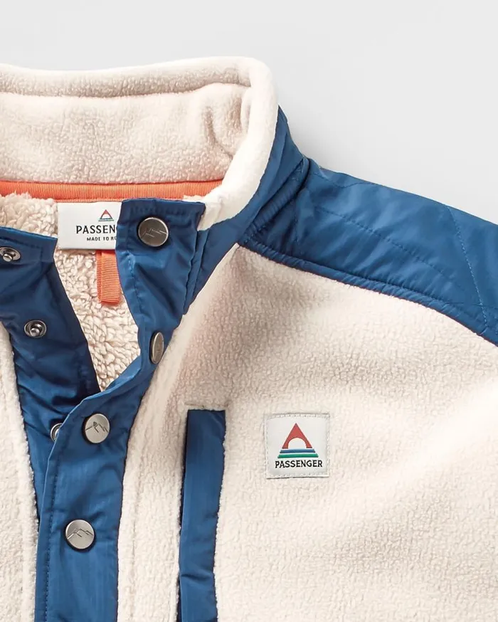 Passenger Clothing Solace Recycled SherpaLined Polar Fleece Vintage White Men Fleece