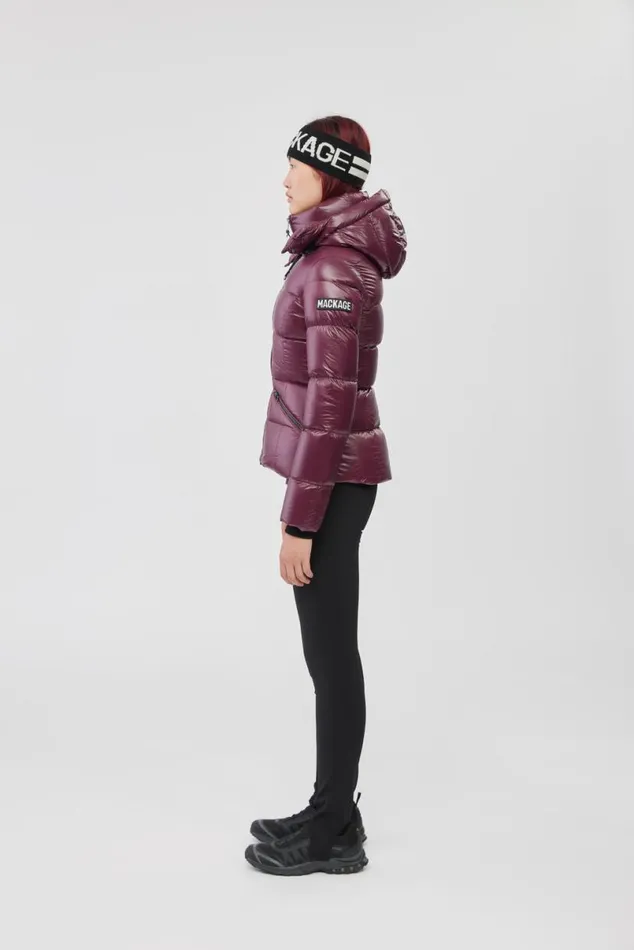 Puffers Women Mackage MADALYN Lustrous Light Down Jacket With Hood For Ladies White Puffers Women Mackage MADALYN Lustrous Light Down Jacket With Hood For Ladies White