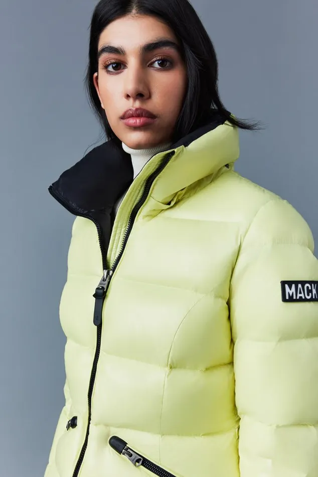 Puffers Women Mackage MADALYN Lustrous Light Down Jacket With Hood For Ladies White Puffers Women Mackage MADALYN Lustrous Light Down Jacket With Hood For Ladies White