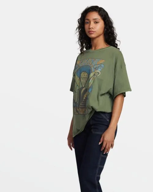 Rvca Embrace Change TShirt Leaf Women Tees and Tanks