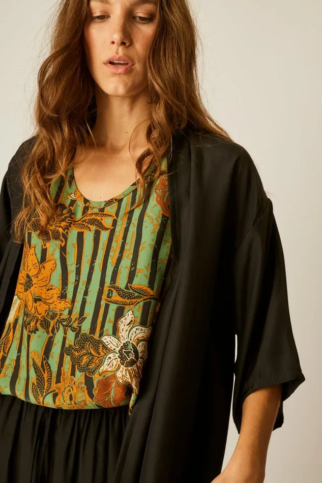 Tops Shop Natalie Martin LENNON KIMONO Black Silk