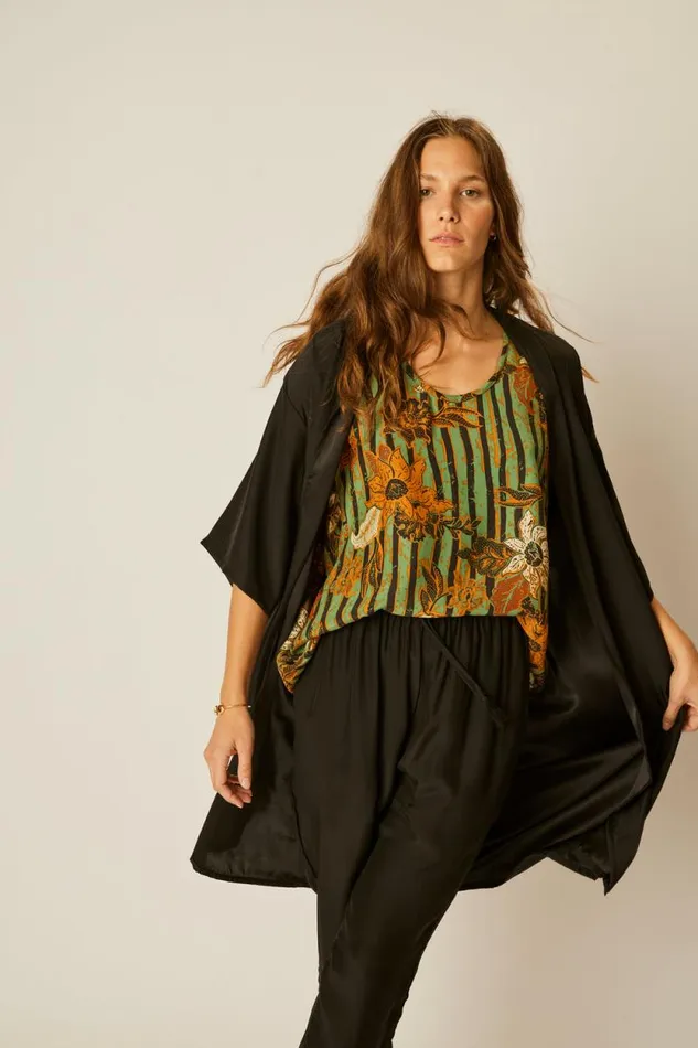 Tops Shop Natalie Martin LENNON KIMONO Black Silk