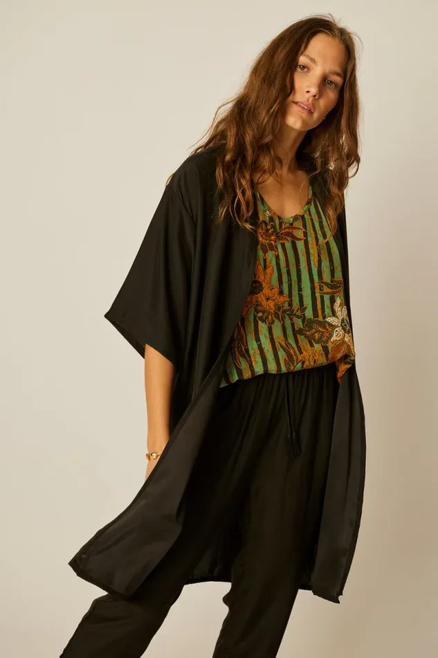 Tops Shop Natalie Martin LENNON KIMONO Black Silk