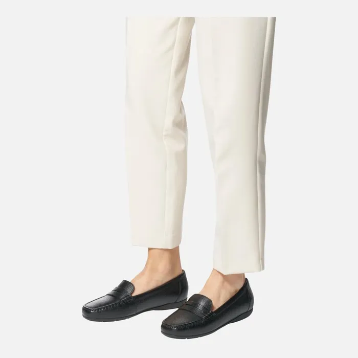 Woman Geox Loafers ANNYTAH MOC WOMAN Black Leather Loafers Black