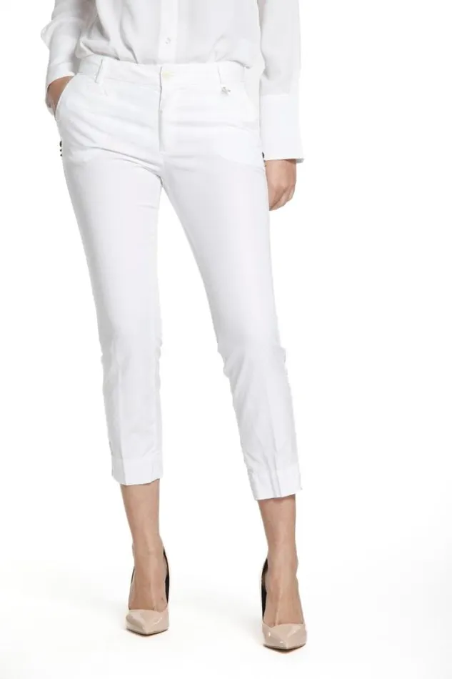 Woman Jaqueline Curvie Capri Chino Pants In Stretch Tencel Curvy Mason039s Pants