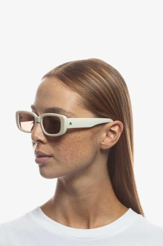 Women AIRE Ceres Sunglasses Ivory LAMARQUE Sunglasses