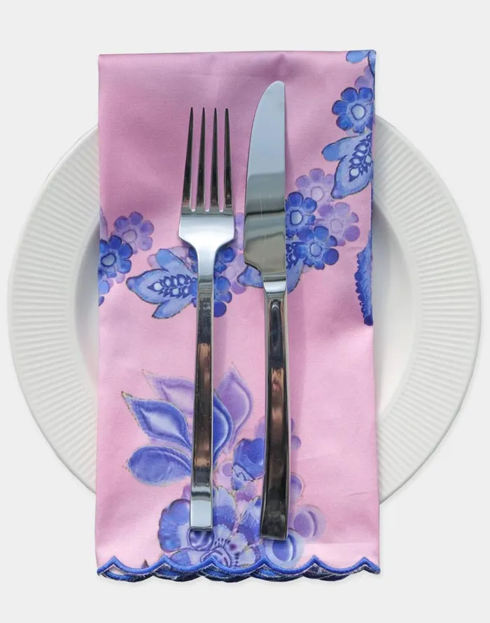 Women Cynthia Rowley Home Scallop Embroidered Edge Dinner Napkin Pink