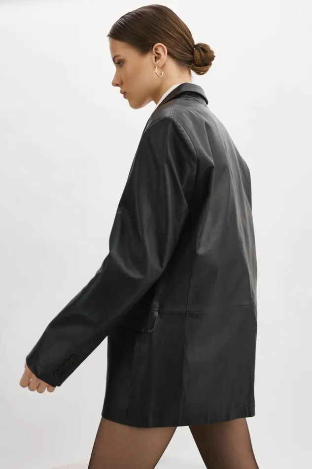 Women FELINA Oversized Leather Blazer Black LAMARQUE Blazers Women FELINA Oversized Leather Blazer Black LAMARQUE Blazers