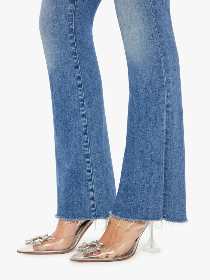 Women Flare Mother Denim PETITES The Lil039 Weekender Fray Blue medium