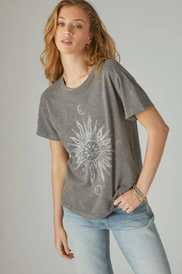 Women Lucky Brand Graphic Tees Spiritual Boyfriend Crew Plum Kitten