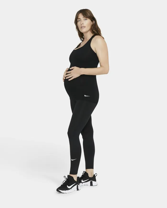 Women Nike Yoga DriFIT M Blackblackwhite