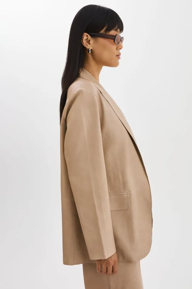 Women QUIRINA Leather Blazer Beige LAMARQUE Blazers Women QUIRINA Leather Blazer Beige LAMARQUE Blazers