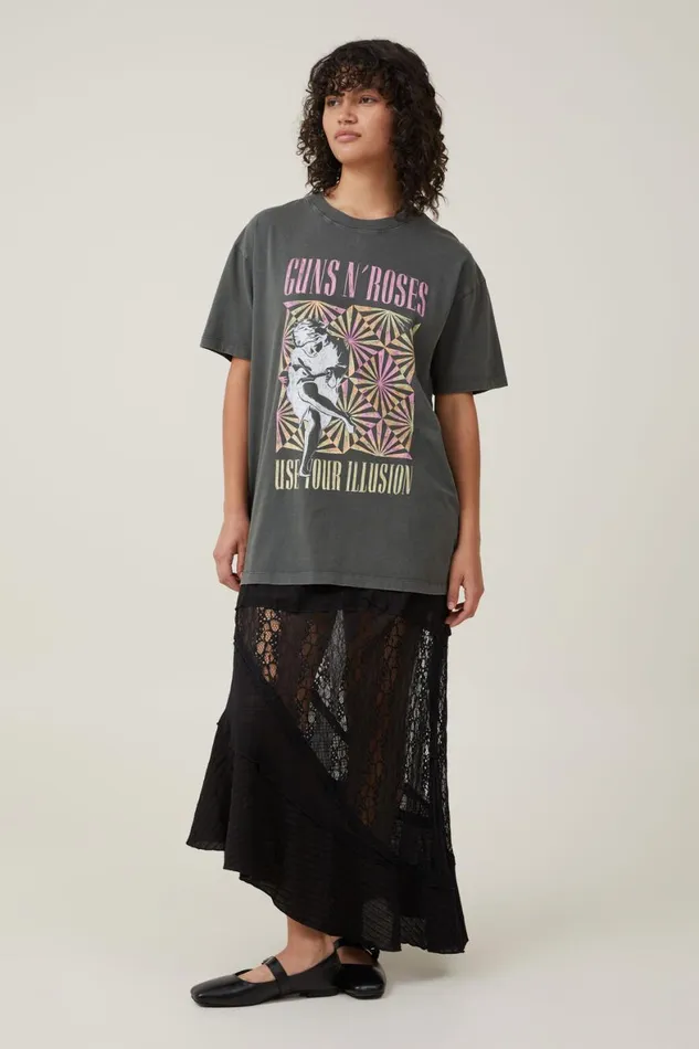 Women Tops Cotton On The Oversized Guns N Roses Tee Lcn Br Guns N Roses Illusion Graphite