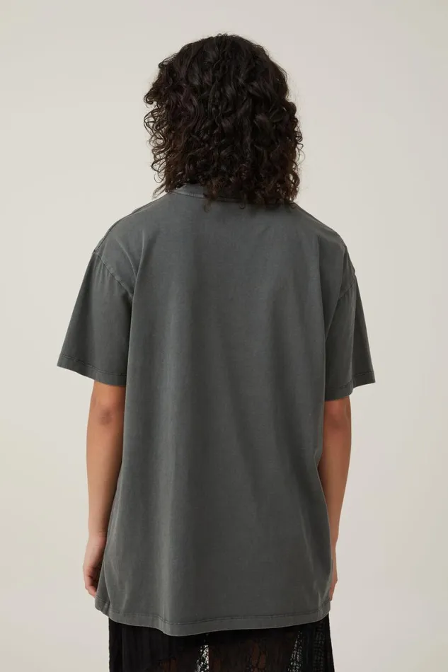 Women Tops Cotton On The Oversized Guns N Roses Tee Lcn Br Guns N Roses Illusion Graphite