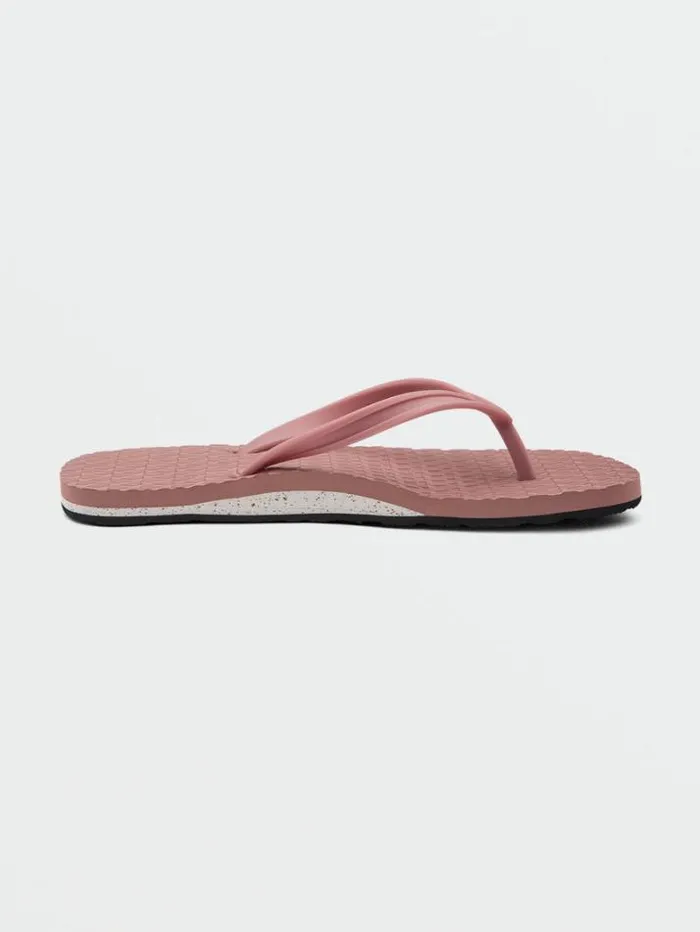 Womens Sandals Volcom Eco Concourse Sandals 8211 Rosewood